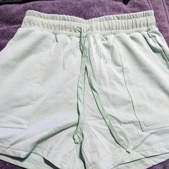 MEROKEETY Women Oversized Batwing Sleeve Lounge Sets Sweatshirt and Shorts Sz. M - Picture 4 of 10